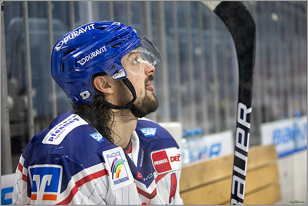 PENNY DEL; Koelner Haie- Adler Mannheim; Koeln, 02.01.2022